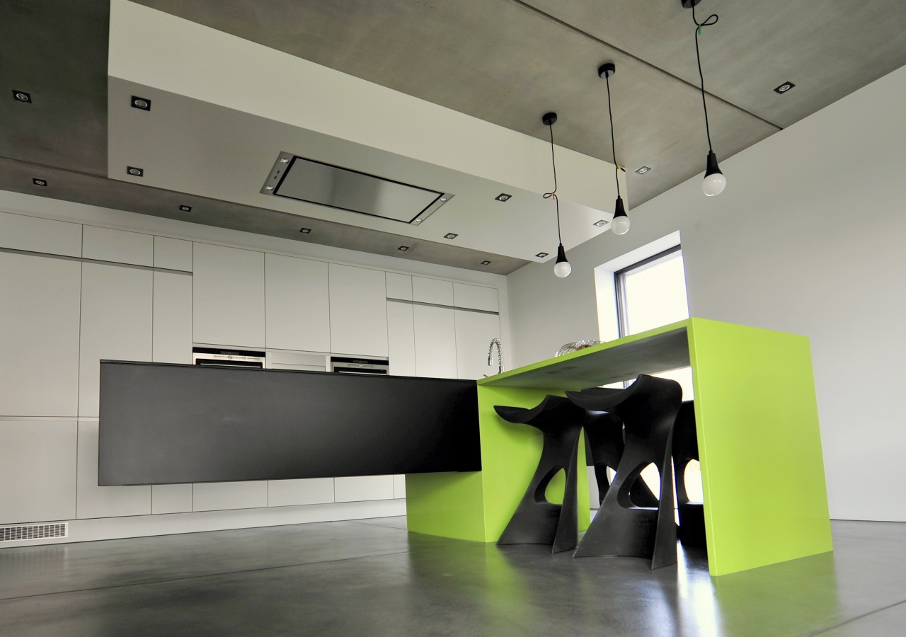Cuisine design avec ilot suspendu - Miwweltrend